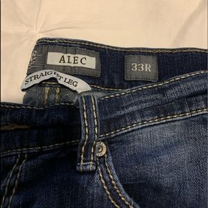 Men’s BKE jeans.